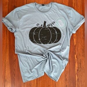 Brand New Fall Pumpkin tshirt size Large
